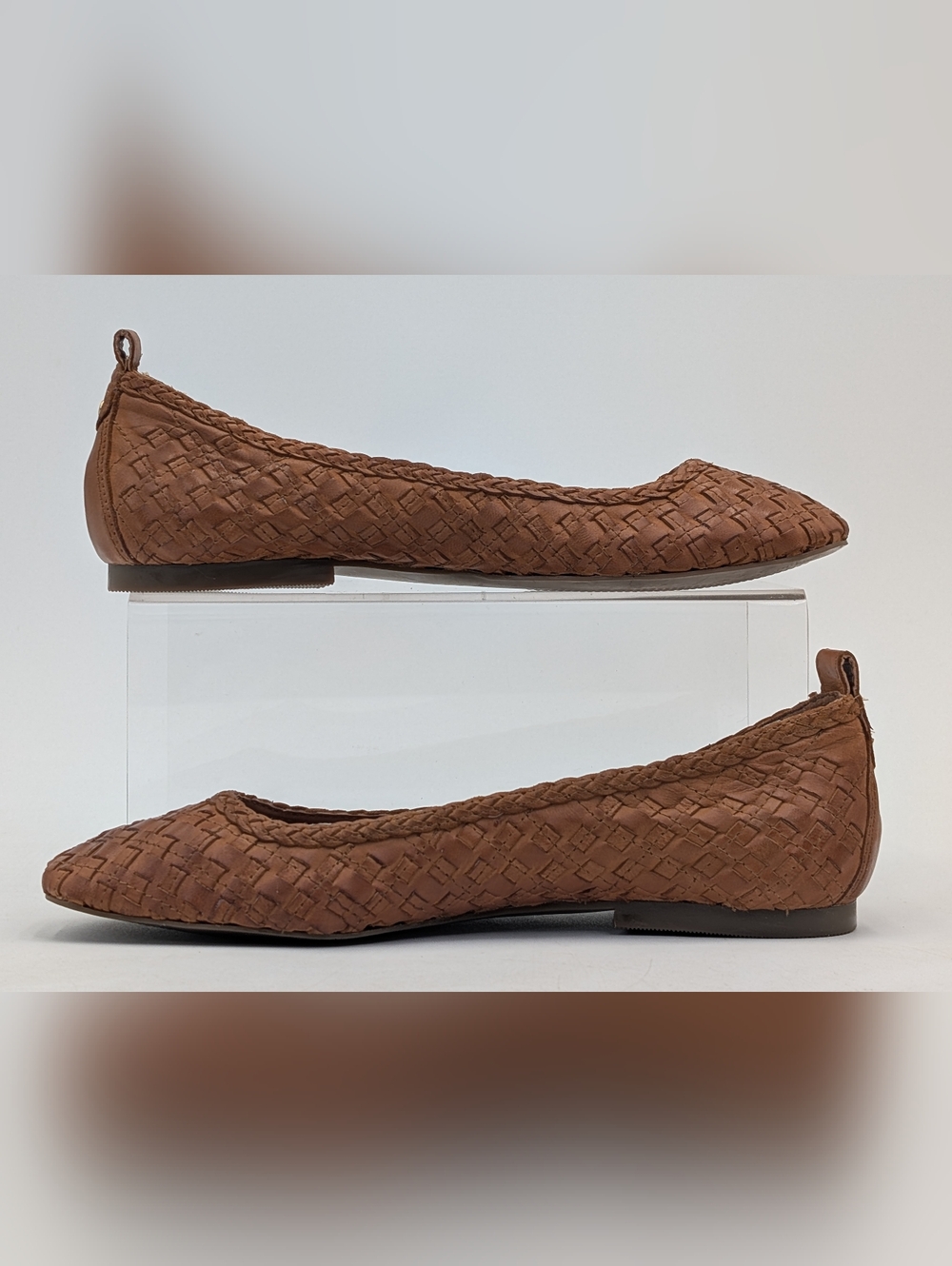 Handcrafted Soft Woven Leather Ballet Flats Sz 7.5 Gold Tone Accents & Pull Tabs - Picture 10 of 17